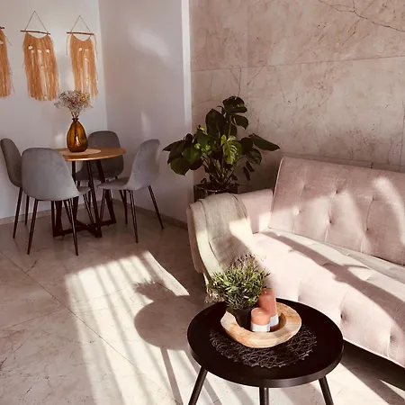 Chill Out - Apartmenty Apartman *